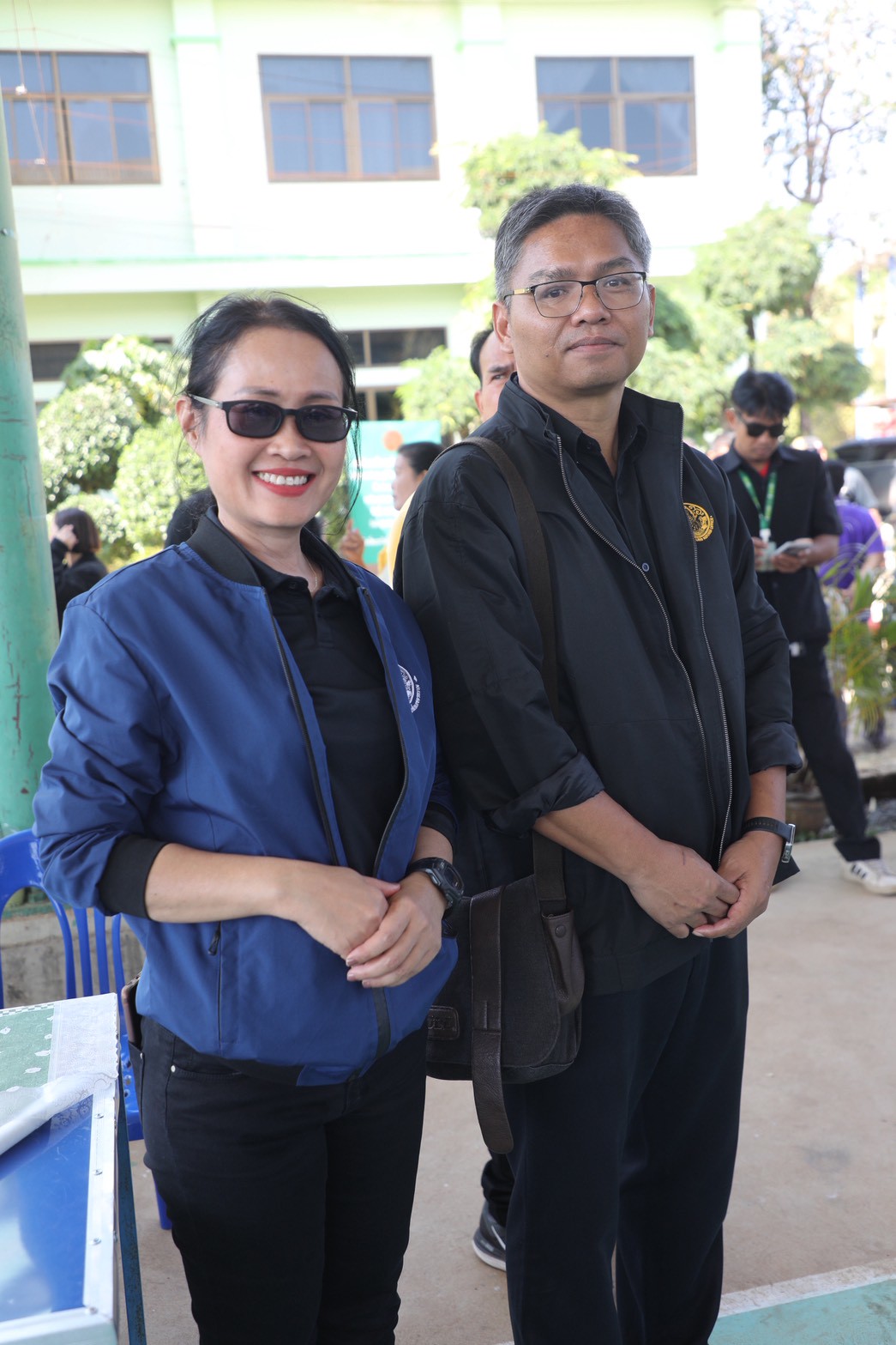 title - ชาวน้ำยืนเฮ ส.ป.ก. ขนทัพบริการถึงที่ ต.เก่าขาม ลดค่าใช้จ่าย ยื่นขอออกโฉนด - ปรึกษาปัญหากฎหมาย ครบจบในที่เดียว